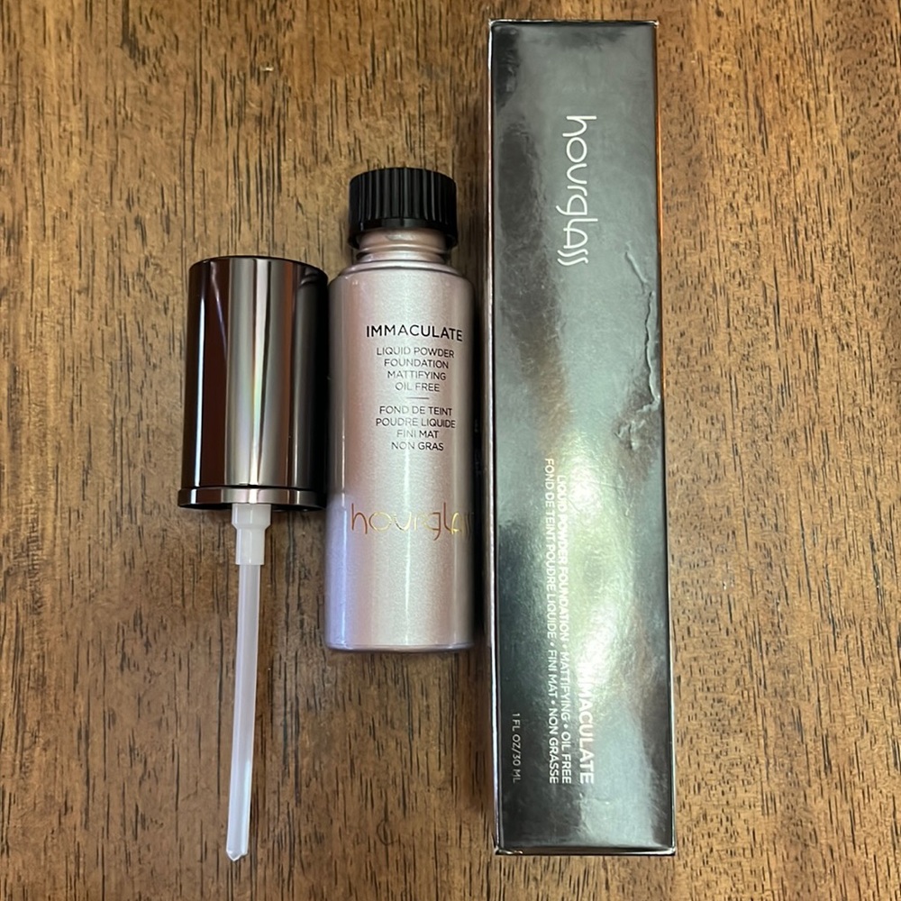 NEW Hourglass Immaculate Liquid Powder Foundation Tan 1 oz